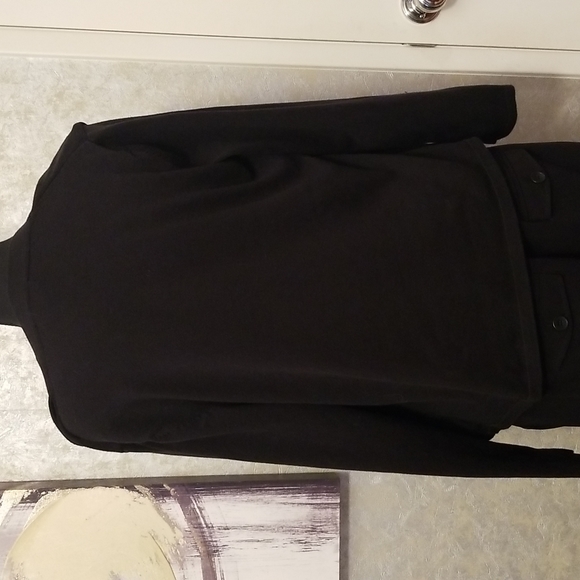 2/$22.00 Petite Size 14 knit top and short set - Picture 8 of 9